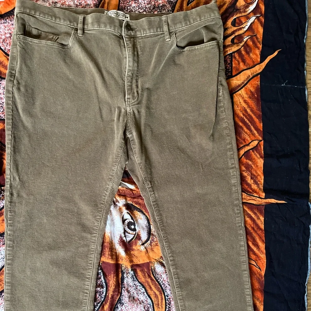 Jos. A. Bank Corduroys Tan Beige pants 👖 - Picture 4 of 10